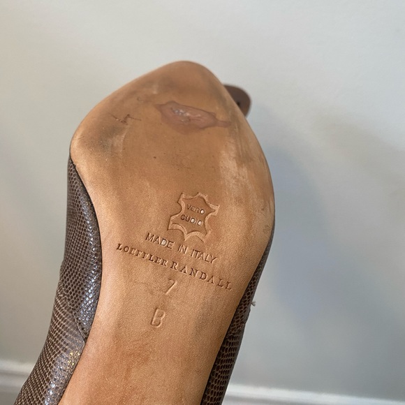 Almond Toe Warm Grey/Taupe Pumps - Picture 6 of 6